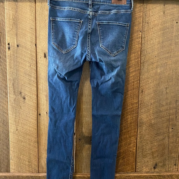 Excellent condition! Hollister jeans - Picture 3 of 4